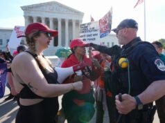La Corte Suprema podría defender el derecho a la ciudadanía por nacimiento, pero el problema no desaparece