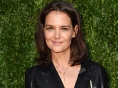 Copie los sofisticados zapatos planos Mary Jane de Katie Holmes por $ 34