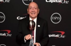 Dick Vitale de ESPN revela que tiene cáncer por quinta vez