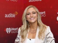 Dentro de la historia de citas de Maggie, la hija de Pat Sajak