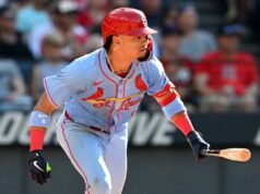 Masyn de los Cardinals gana en un accidente automovilístico después del golpe ganador