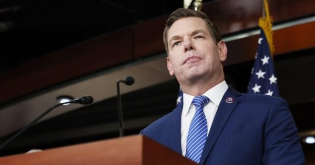 GettyImages-2234386047-Eric-Swalwells-Staff-Explain-Why-They-Wont-Quit-e1775956031615.jpg