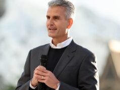 Están en marcha despidos de 1.000 empleados en Disney; El director ejecutivo Josh D’Amaro dice: “Sé que es difícil”