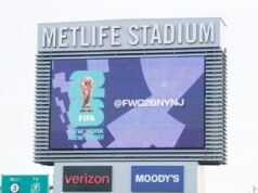 Por supuesto, New Jersey Transit se uniría al escándalo de la Copa del Mundo.