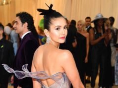 La Met Gala de Nina Dobrev se desarrolla a lo largo de los años