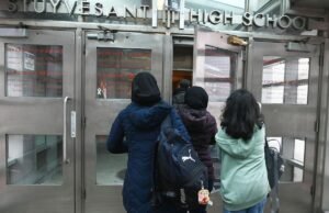 Cómo discriminan las escuelas secundarias de élite de la ciudad de Nueva York: por orden del alcalde