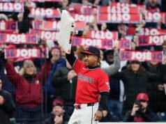 José Ramírez se convierte en el líder histórico de los Cleveland Guardians en partidos jugados, aspirando al Salón de la Fama y la gloria de los playoffs