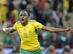 A 49 días del Mundial: Siphiwe Tshabalala abre el torneo de 2010 con un magnífico gol para la anfitriona Sudáfrica