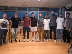 Ex rehenes de Gaza visitan a soldados heridos antes del Día de la Independencia