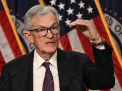 La Reserva Federal mantiene las tasas de interés estables 11-1 mientras se avecina el futuro de Powell