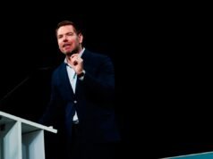 La hipocresía de Fang Fang de Eric Swalwell