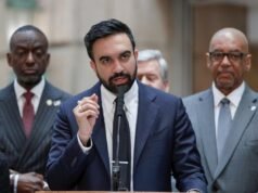 El desfinanciamiento de los planes policiales por parte de Mamdani causará estragos este verano