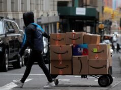 Los contratistas de Amazon chocan con los Teamsters en una estridente audiencia del Consejo de Nueva York sobre la controvertida legislación de entrega