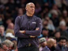 La NBA no encuentra evidencia de que Doug Christie de los Kings intentara perder el juego de los Warriors después de los comentarios de Draymond Green