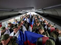 Intercambio de prisioneros durante la guerra de Ucrania antes del alto el fuego de Semana Santa