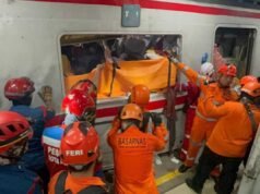 Al menos 4 muertos y decenas de heridos tras colisión de trenes en una estación
