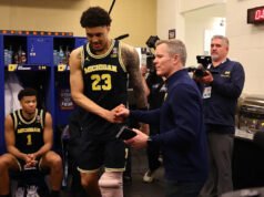 Yaxel Lendeborg de Michigan sobre el estado del juego por el título después de lesionarse el tobillo y la rodilla en la victoria de la Final Four: “Estoy jugando pase lo que pase”