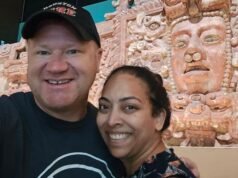 Bombero y médico de Houston salvan a víctimas de disparos en sitio turístico de la Pirámide Mexicana