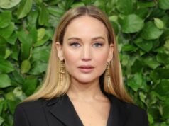 Las chanclas Adidas de 35 dólares de Jennifer Lawrence son imprescindibles para el clima cálido