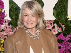 Copie el estilo de cuña primaveral de Martha Stewart con un par de menos de $ 60
