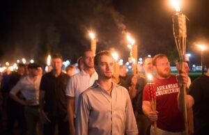 El giro difamatorio de Charlottesville, las maravillas de la lucha contra el crimen y otros comentarios