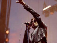 Coachella 2026: Sombr saca a Billy Corgan de los Smashing Pumpkins