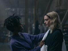 Reseña de ‘Mother Mary’: Anne Hathaway se divierte como estrella del pop en una película demasiado locuaz