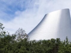 Se completó la construcción del Centro Aéreo y Espacial Samuel Oschin, que abrirá pronto