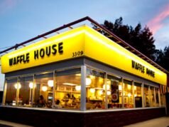 Omán dio a luz en Waffle House Porta-Potty, el bebé murió