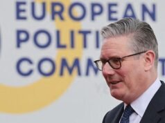 La adhesión del Reino Unido al programa de préstamos de Ucrania beneficiaría las relaciones con la UE, dice Starmer
