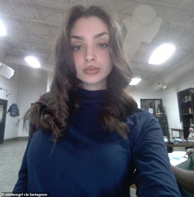 107244439-15841707-Mackenzie_Shirilla_is_pictured_in_a_selfie_taken_from_the_Ohio_R-a-25_17794782359.jpeg
