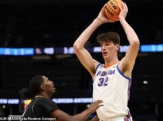 El mejor jugador de baloncesto universitario de todos los tiempos firma con una nueva escuela después de dejar Florida