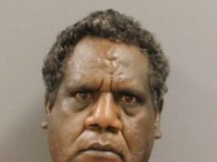 ‘Reembolso’: la costumbre aborigen local que llevó a la policía a sacar a Jefferson Lewis de Darwin, mientras el anciano Warren Mundine comparte un mensaje directo