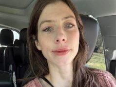 Mamá, cantante de ópera de 32 años, quedó deslumbrada por una bebida de tienda que pareció aliviar su depresión posparto… hasta que arruinó su vida.