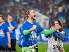 El ex fracaso del Liverpool celebra el ascenso desde el segundo nivel mientras su glamorosa esposa revela que casi DEJA el juego después de la pesadilla de la Liga de Campeones