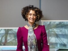 La directora más estricta de Gran Bretaña acusa a la Unión de Oxford de impedirle hablar en un debate sobre la identidad británica.