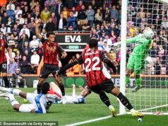 Bournemouth 3-0 Crystal Palace: Magic Andoni Iraola en camino de superar a Eddie Howe mientras el equipo de Oliver Glasner apuesta por Europa