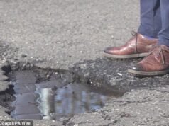El Partido Laborista está acusado de intentar “manipular” su sistema de clasificación de baches del “Salón de la Fama” a favor de sus ayuntamientos al incluir objetivos Net Zero “locos” en la puntuación para recibir dinero en efectivo.