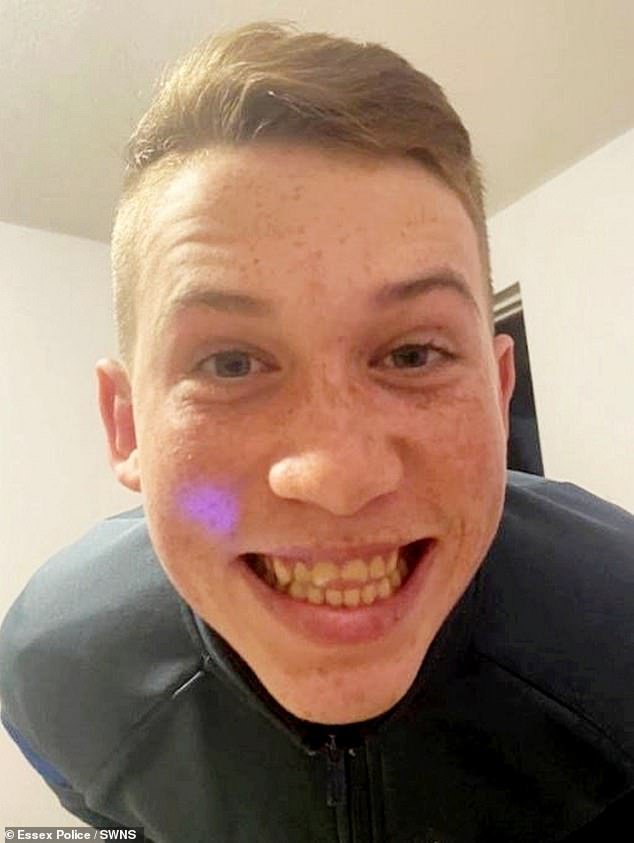108416895-15844465-Darie_s_brother_Roman_Casselden_16_was_also_killed_in_the_collis-a-1_177964153500.jpeg