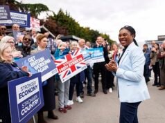Puntos de sol para los conservadores mientras Kemi Badenoch obtiene victorias decisivas contra los laboristas y mantiene a raya a los reformadores en consejos cruciales en el campo de batalla de Londres