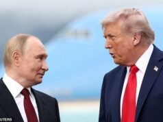 Trump sorprende al mundo al negociar un alto el fuego de TRES días entre Rusia y Ucrania y un intercambio de 2.000 prisioneros en vísperas del Día de la Victoria de Putin.