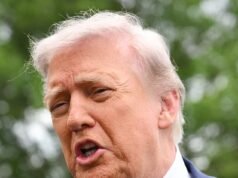 Trump espera una oferta de paz de Irán ESTA NOCHE mientras impone duras sanciones a los principales proveedores de drones y misiles balísticos a Teherán.