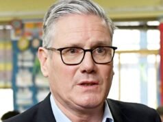 Keir Starmer al borde del abismo porque se niega a moverse “de izquierda a derecha” después de las elecciones locales: actualizaciones en vivo