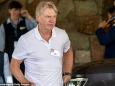 Según los fiscales, el multimillonario Aston Villa y el propietario de los Milwaukee Bucks, Wesley Edens, fueron supuestamente extorsionados por una divorciada china por mil millones de dólares después de una sórdida historia de amor.