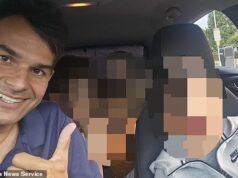 Un conductor peligroso ha sido absuelto de intentar asesinar a tres niños después de chocar contra un vehículo que se aproximaba a 120 km/h.