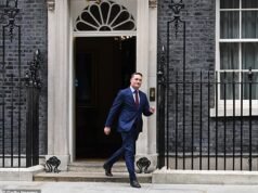 Streeting está a punto de dimitir mientras Starmer ruega a los parlamentarios laboristas que no se “hundan en la política divisiva”, con un discurso desesperado del Rey que promete deshacer el Brexit pero NO reducir sus beneficios.