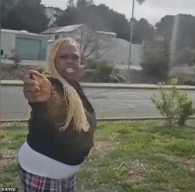 108578407-15814329-The_unidentified_woman_was_behind_the_wheel_of_a_Nissan_Altima_o-m-5_177868022929.jpeg