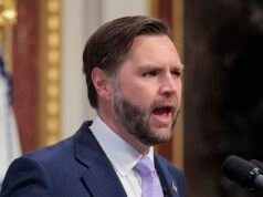 JD Vance abandona ‘Home Alone’ mientras Veep hace una broma mordaz sobre su exclusión de la cumbre de China