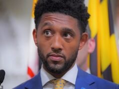 La furia estalla cuando el Ayuntamiento de Baltimore es acusado de gastar 50.000 dólares en pasteles de cangrejo y alitas de pollo en los juegos de los Orioles.