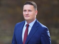 Wes Streeting dimitirá en unas horas y provocará otro día de anarquía en medio del pánico dentro de la izquierda laborista mientras lucha por unirse detrás de un candidato.
